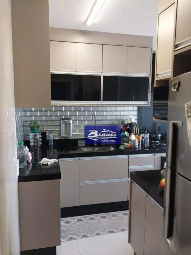 Apartamento à venda com 2 quartos, 59m² - Foto 1