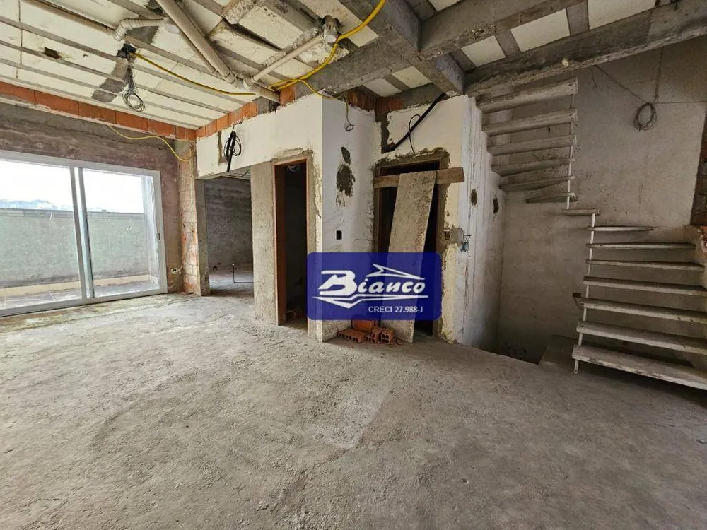 Sobrado, 3 quartos, 240 m² - Foto 2