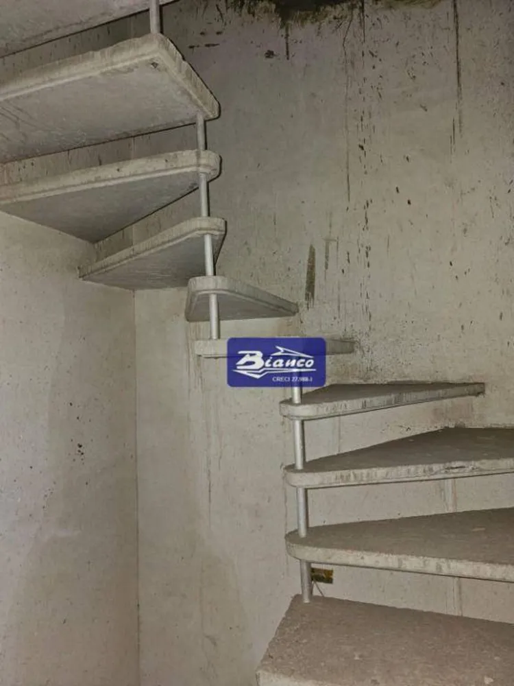 Sobrado, 3 quartos, 240 m² - Foto 8