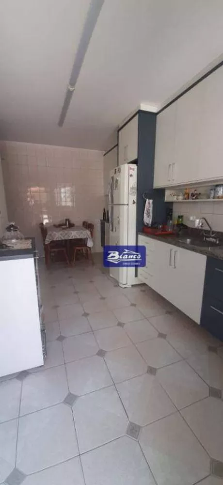 Sobrado à venda com 3 quartos, 163m² - Foto 4