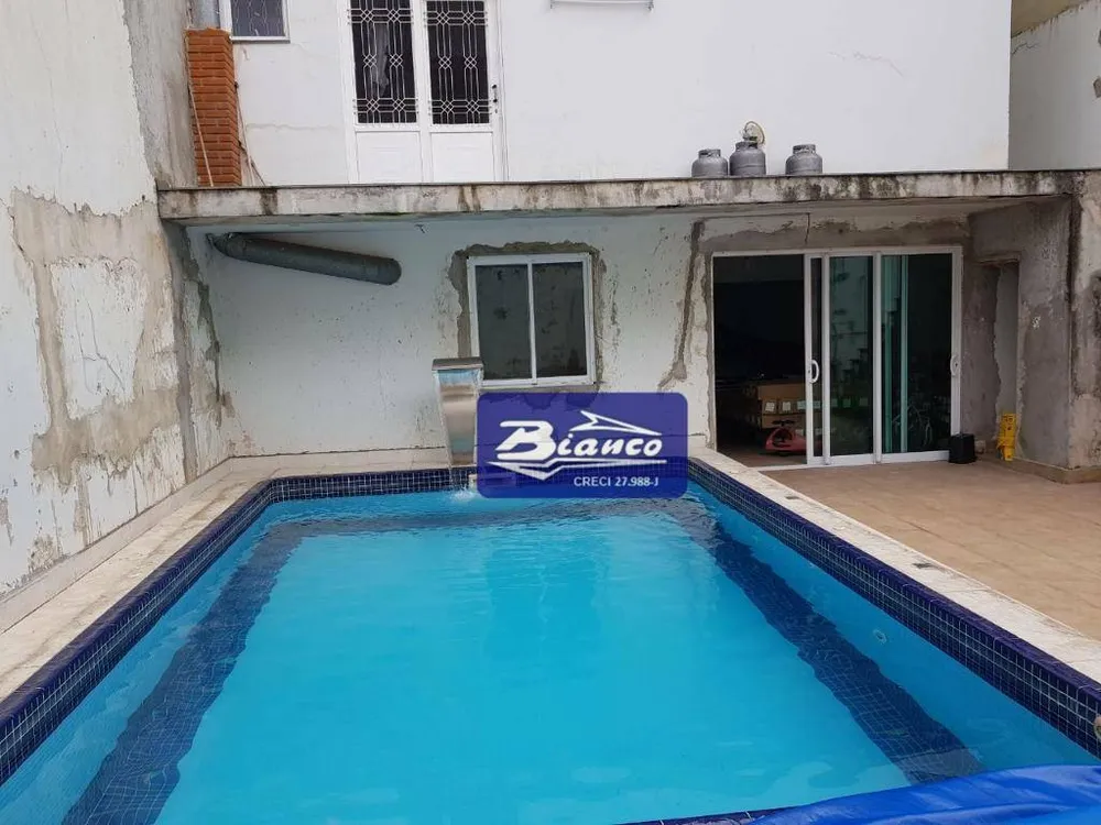 Sobrado, 4 quartos, 369 m² - Foto 2