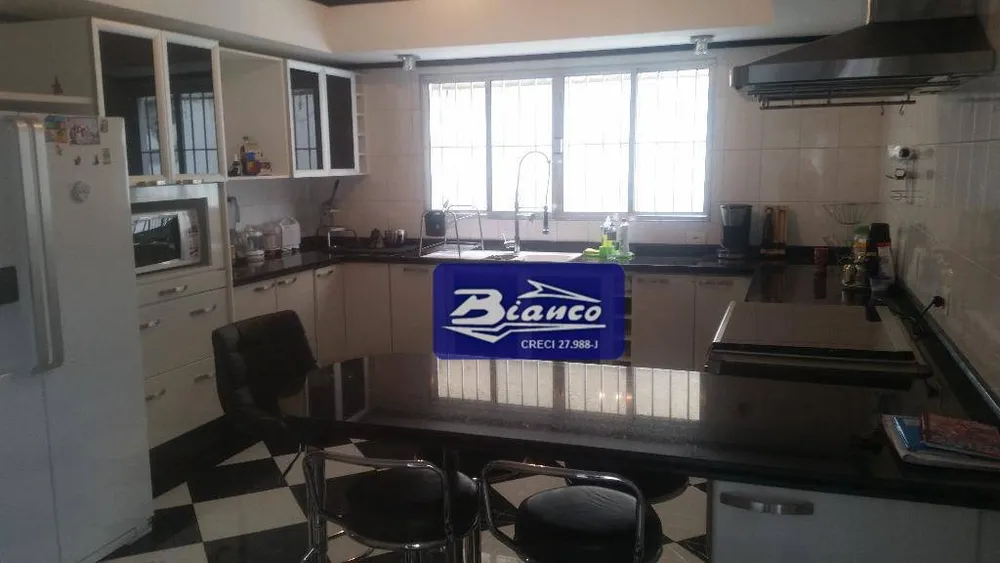 Sobrado, 4 quartos, 369 m² - Foto 8