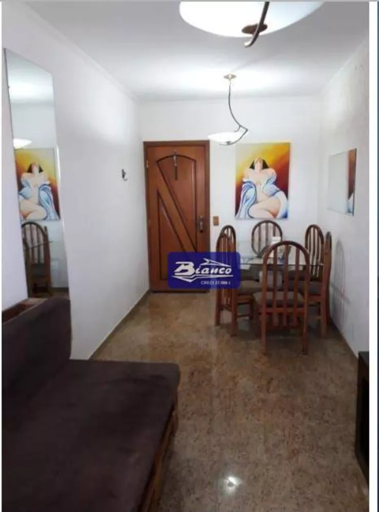 Apartamento à venda com 3 quartos, 74m² - Foto 3