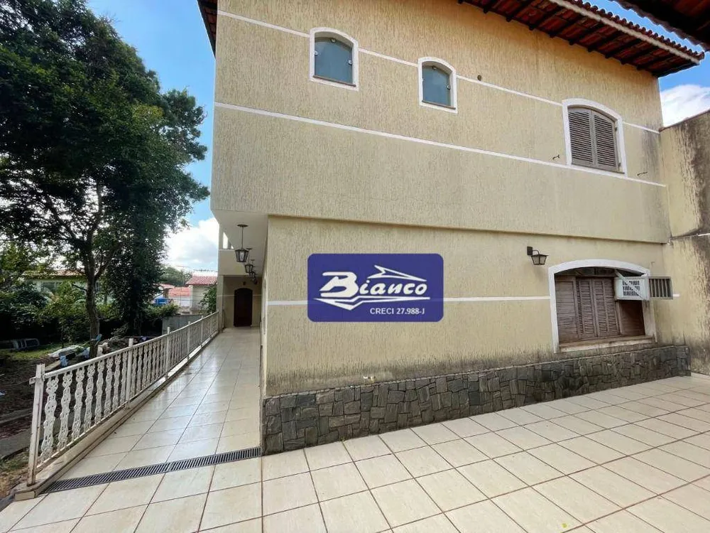 Sobrado, 6 quartos, 550 m² - Foto 2