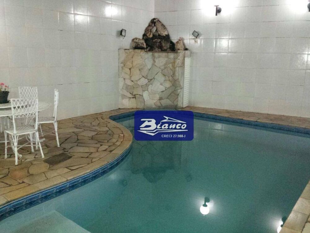 Casa, 3 quartos, 410 m² - Foto 1