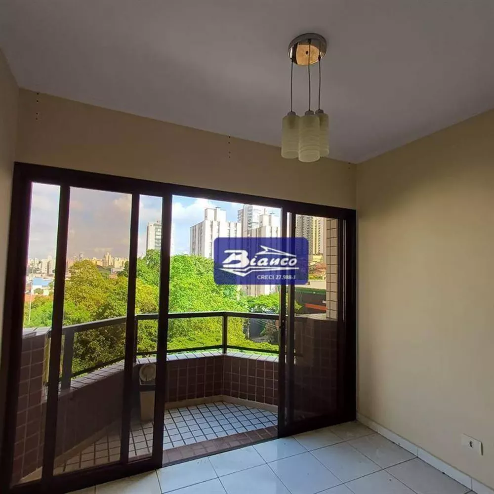 Apartamento à venda com 3 quartos, 72m² - Foto 2