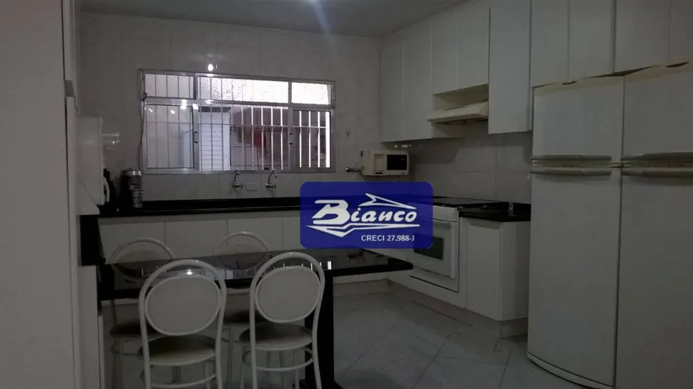 Sobrado, 3 quartos, 405 m² - Foto 1