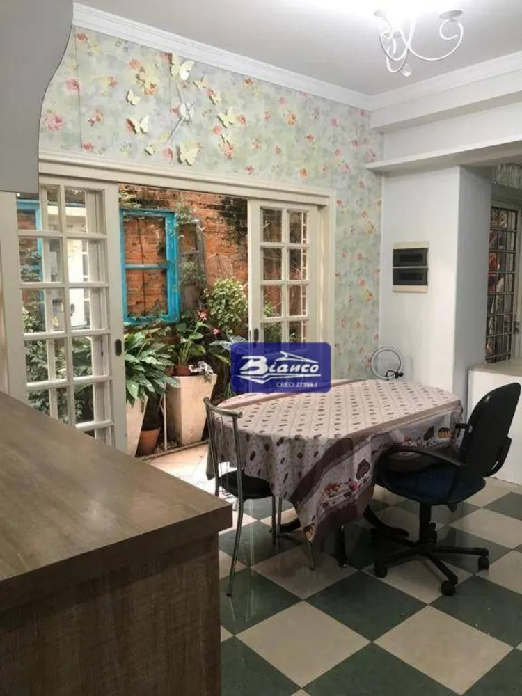 Sobrado, 3 quartos, 200 m² - Foto 6