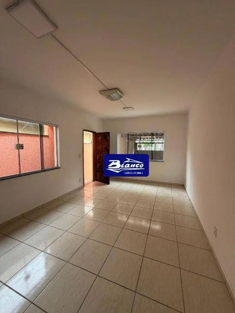 Casa, 4 quartos, 228 m² - Foto 2