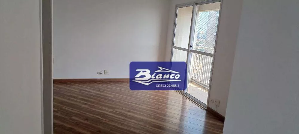 Apartamento à venda com 2 quartos, 64m² - Foto 2