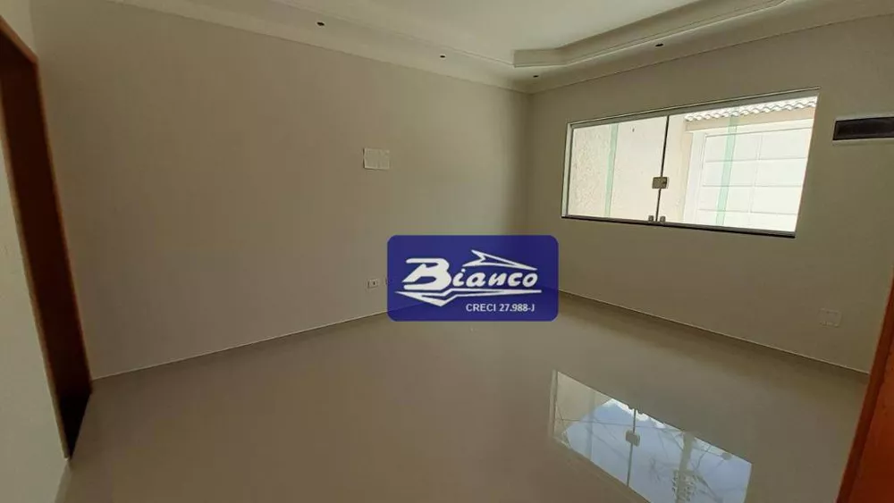 Casa à venda com 3 quartos, 90m² - Foto 4