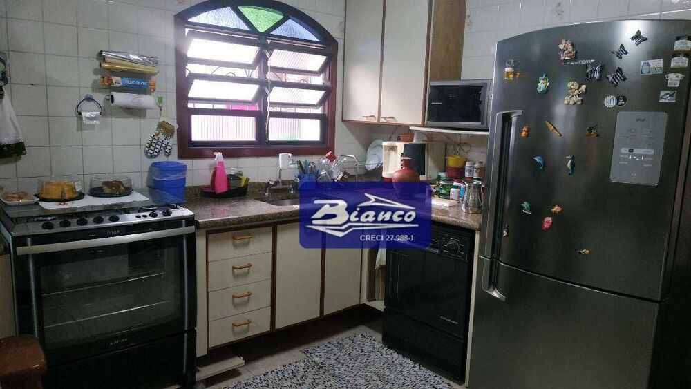 Sobrado, 3 quartos, 216 m² - Foto 18