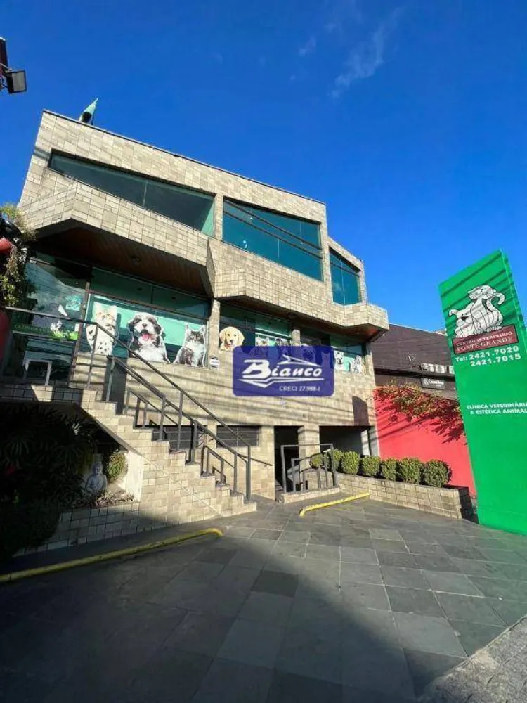 Prédio Inteiro, 530 m² - Foto 1