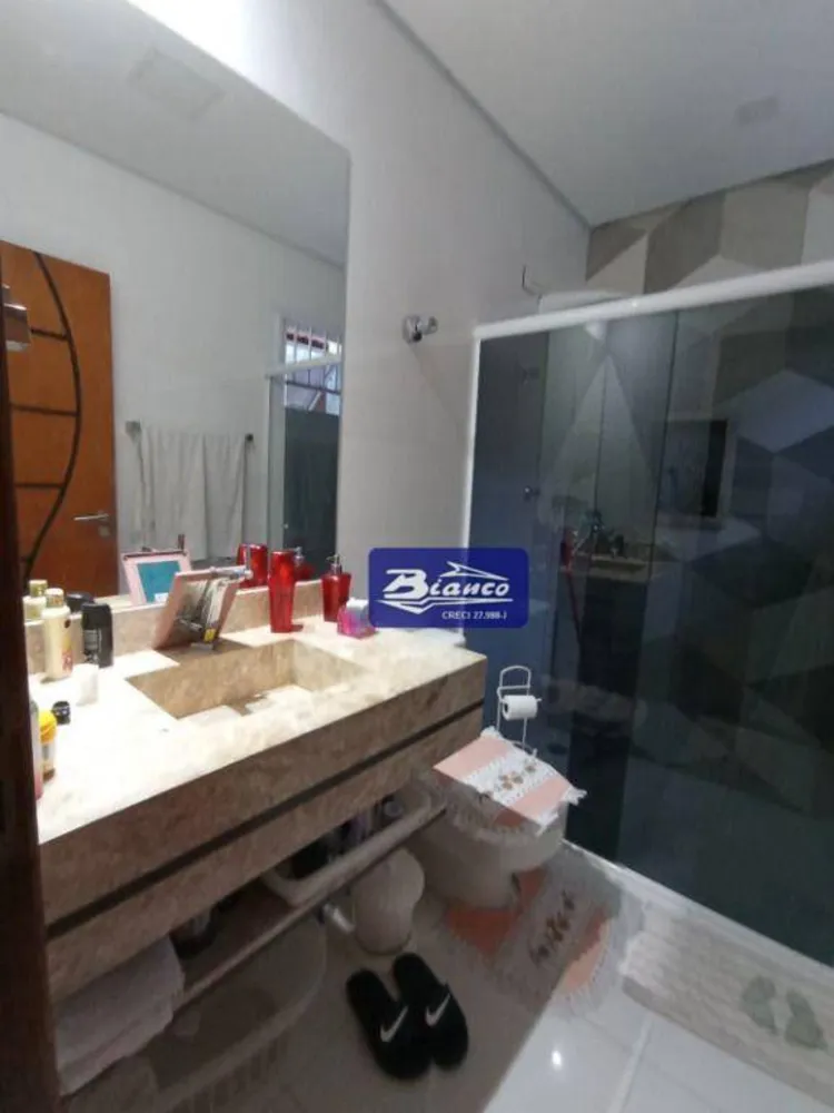 Casa, 3 quartos, 240 m² - Foto 3