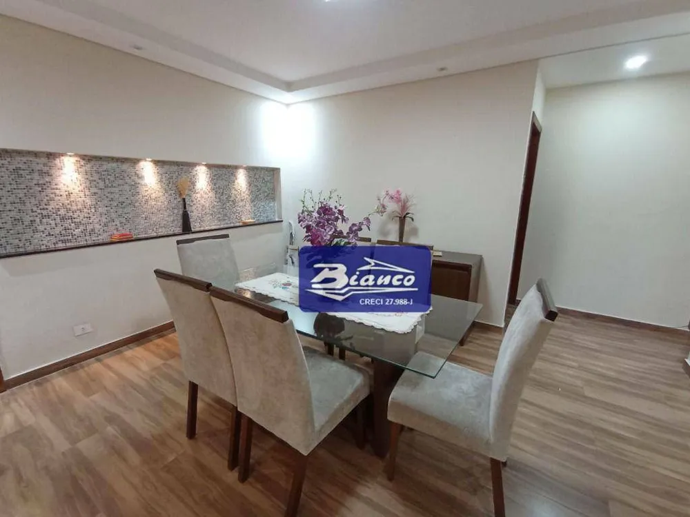 Casa, 3 quartos, 240 m² - Foto 2