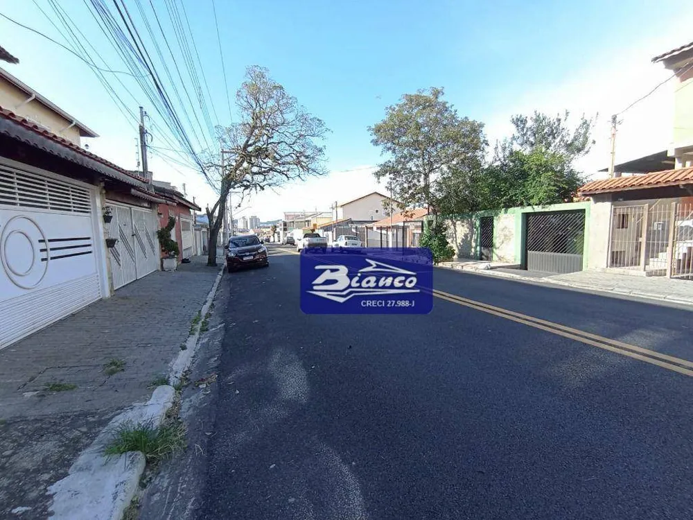 Casa, 2 quartos, 75 m² - Foto 1
