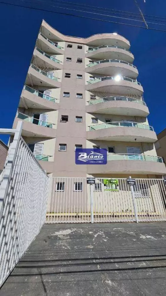 Apartamento à venda com 2 quartos, 69m² - Foto 2