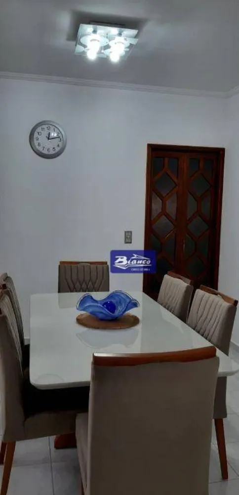Sobrado, 3 quartos, 195 m² - Foto 2