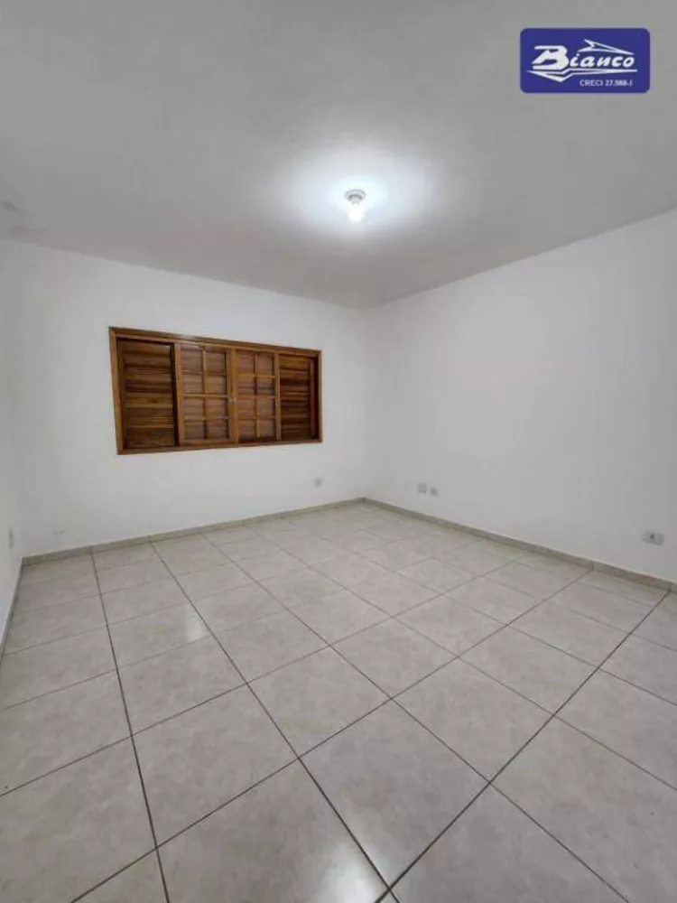 Sobrado à venda com 2 quartos, 135m² - Foto 2