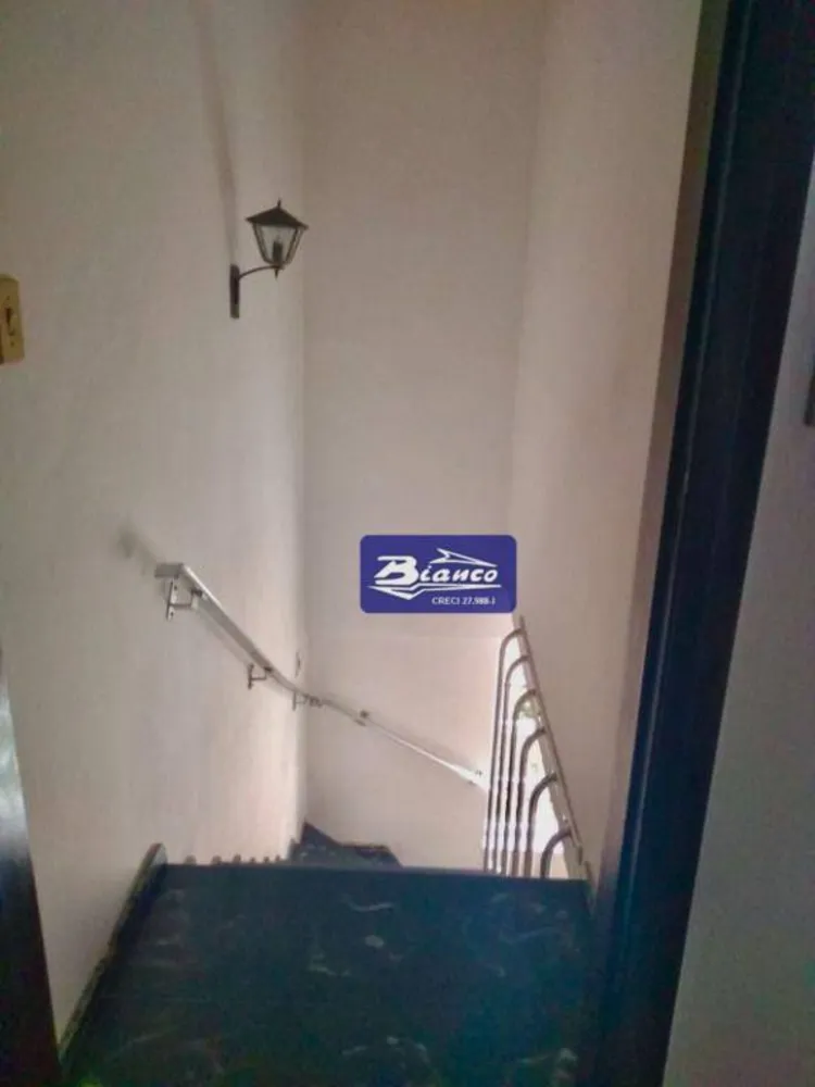 Casa, 3 quartos, 242 m² - Foto 2