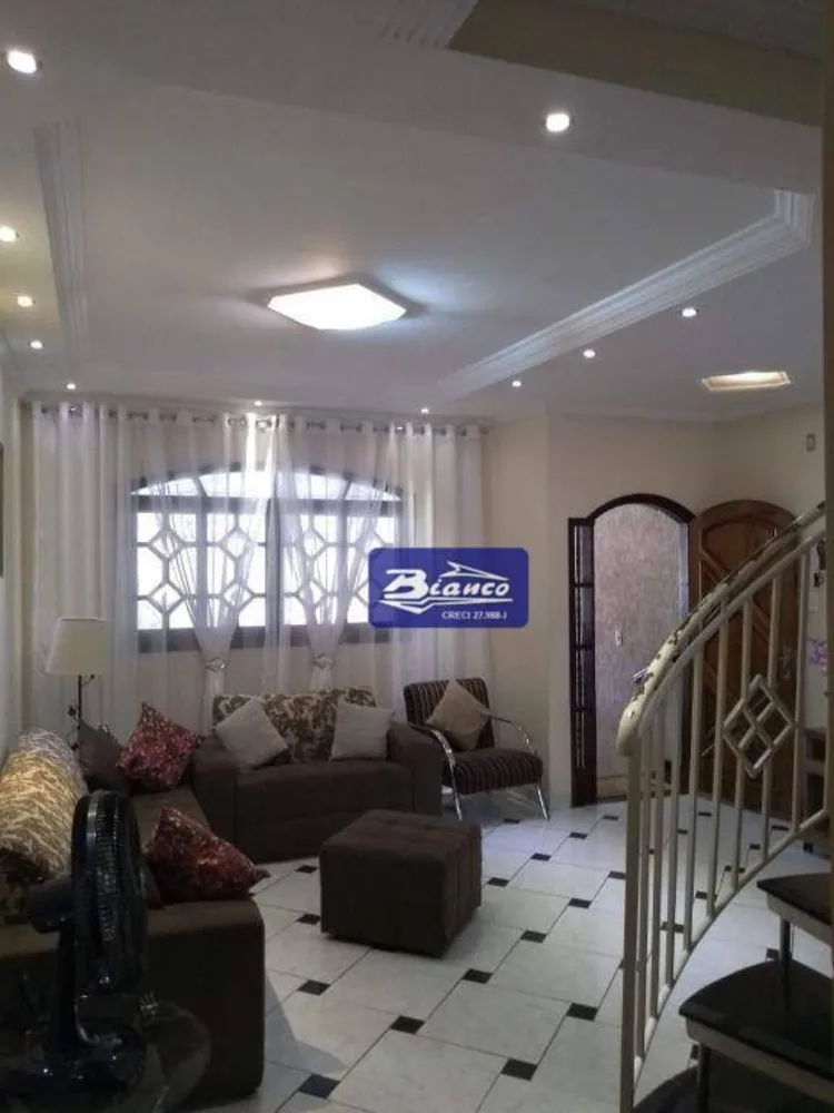 Sobrado, 3 quartos, 176 m² - Foto 1