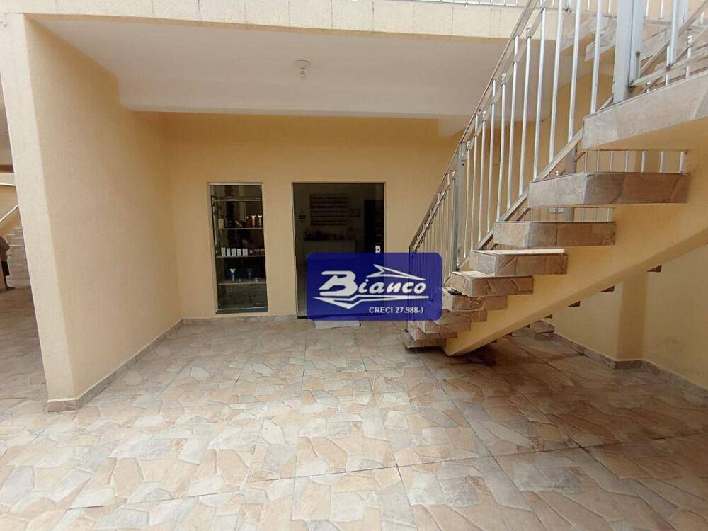 Casa, 3 quartos, 236 m² - Foto 1