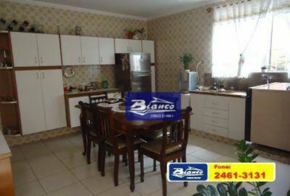 Sobrado, 3 quartos, 200 m² - Foto 3