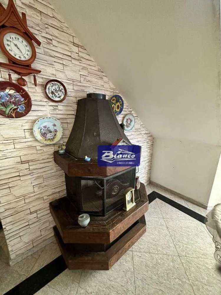 Sobrado, 3 quartos, 166 m² - Foto 2