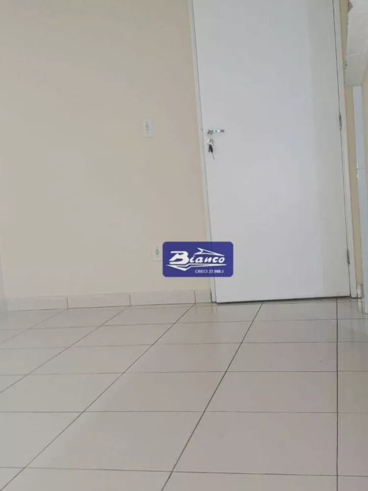 Apartamento à venda com 2 quartos, 44m² - Foto 2