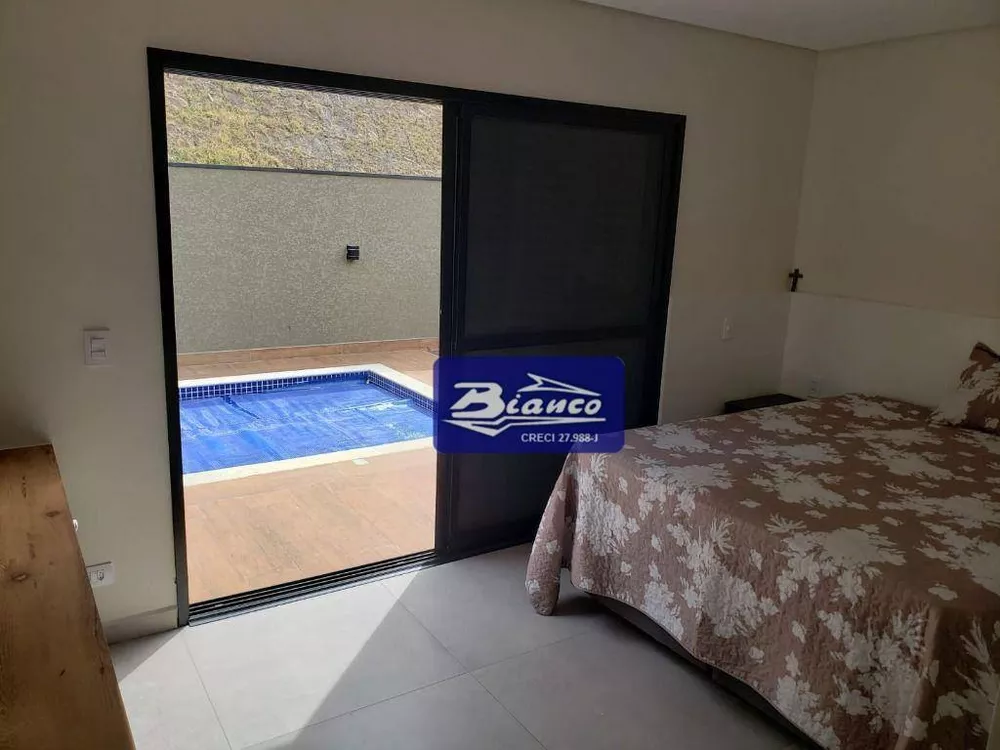 Casa à venda com 3 quartos, 180m² - Foto 3