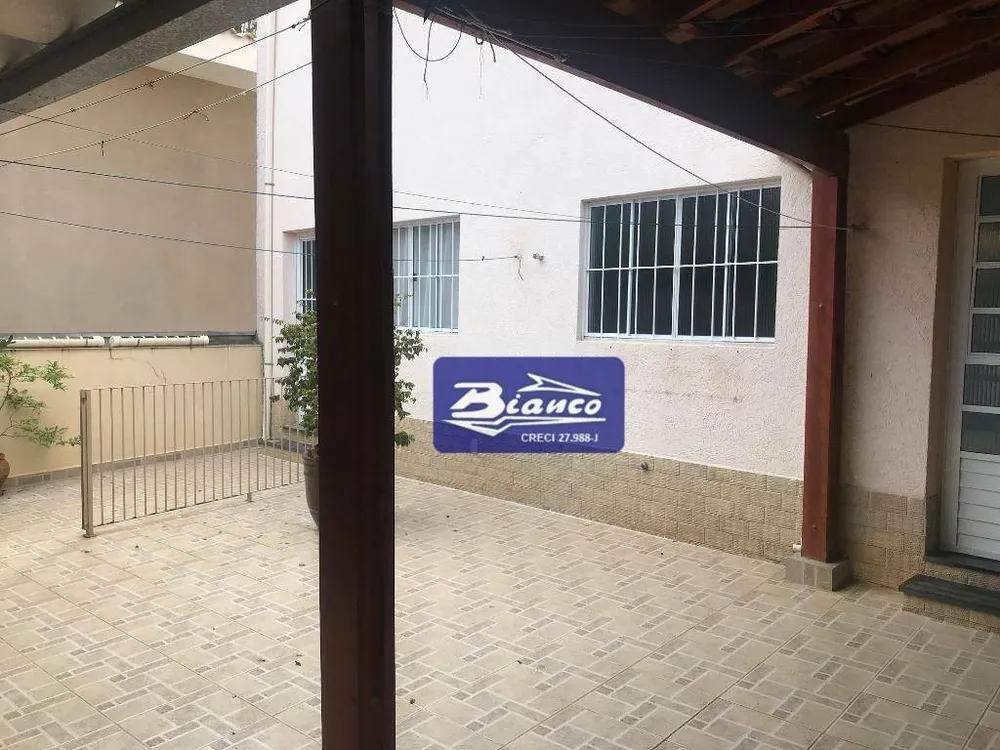 Casa, 5 quartos, 190 m² - Foto 1