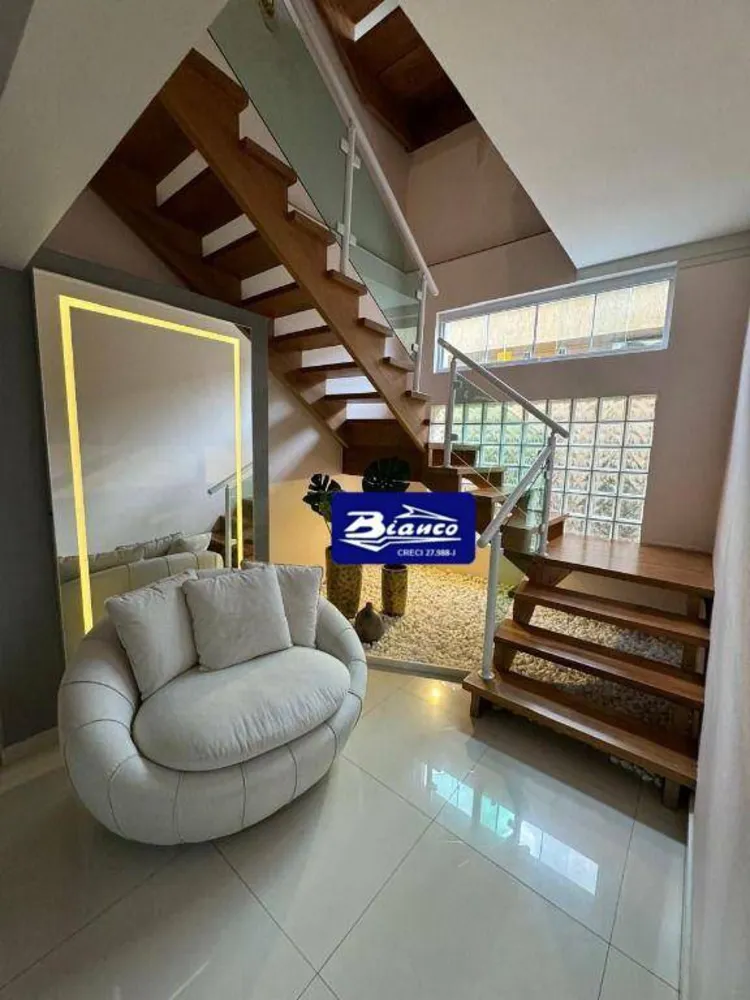 Sobrado, 4 quartos, 299 m² - Foto 6