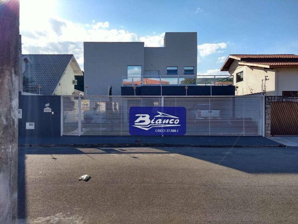 Casa, 3 quartos, 287 m² - Foto 3