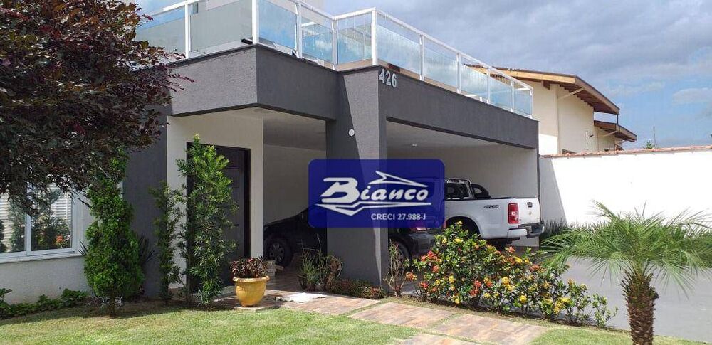 Casa, 3 quartos, 287 m² - Foto 1