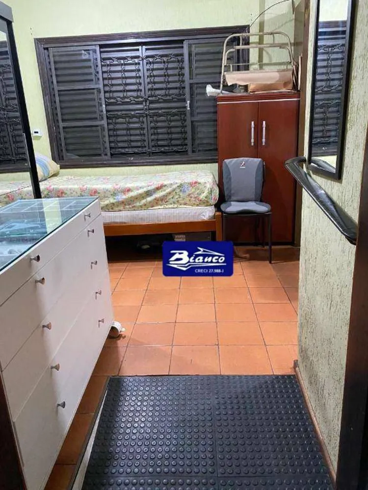 Casa, 3 quartos, 250 m² - Foto 2