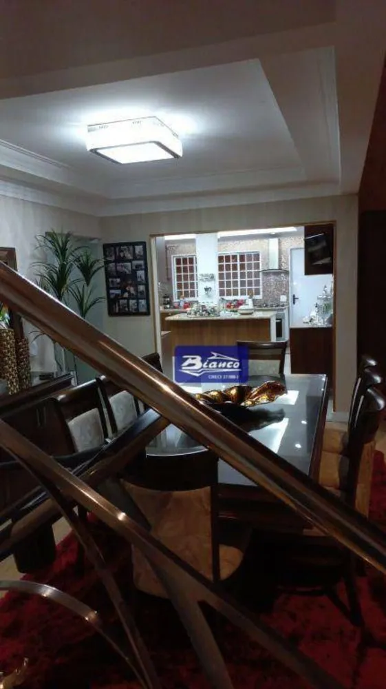 Casa, 3 quartos, 300 m² - Foto 3