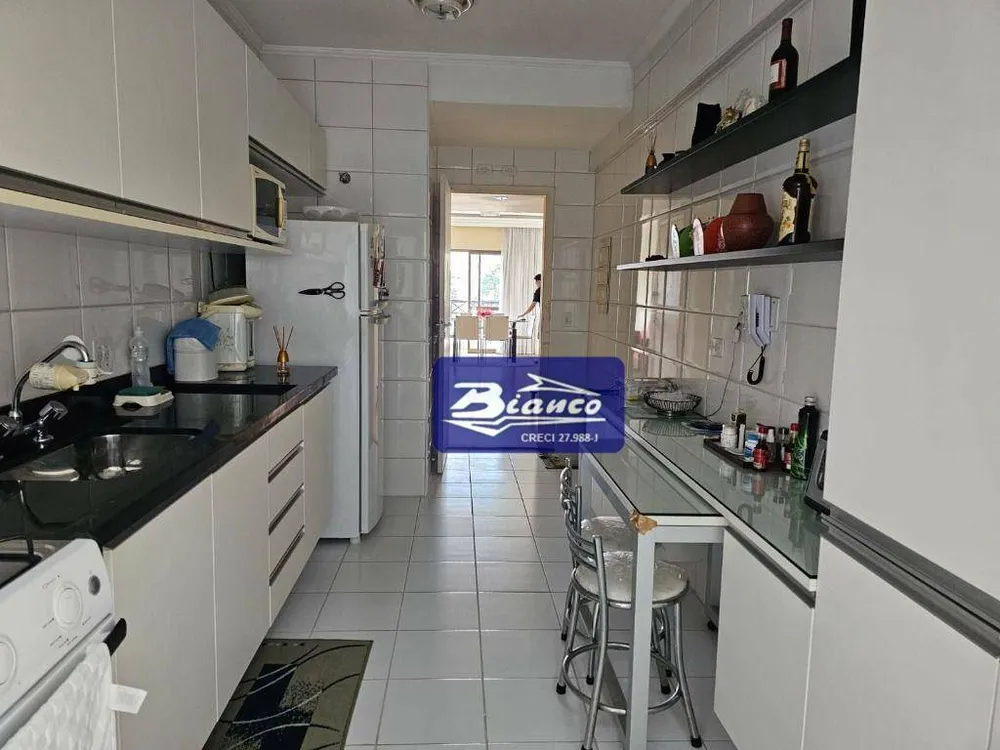 Apartamento, 3 quartos, 130 m² - Foto 3