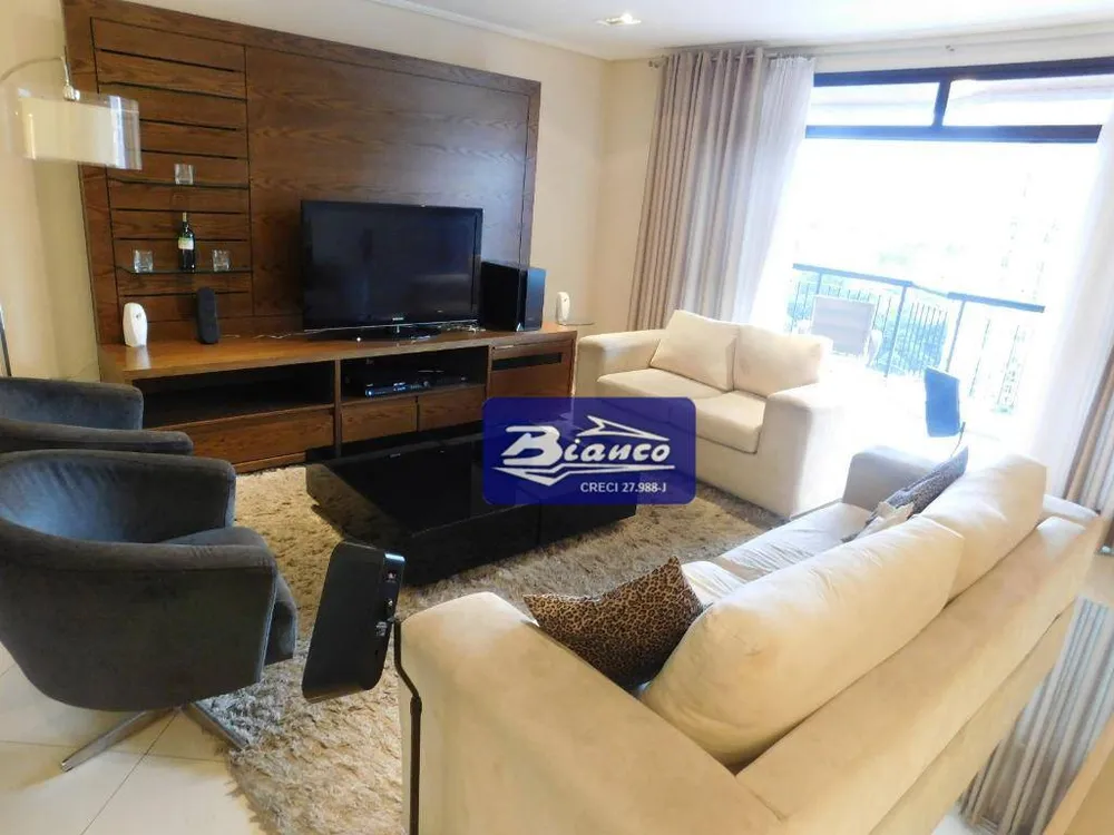 Apartamento, 3 quartos, 150 m² - Foto 1