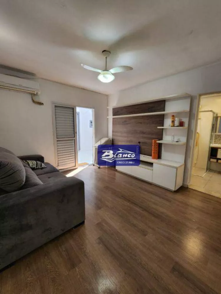 Sobrado à venda com 4 quartos, 240m² - Foto 3