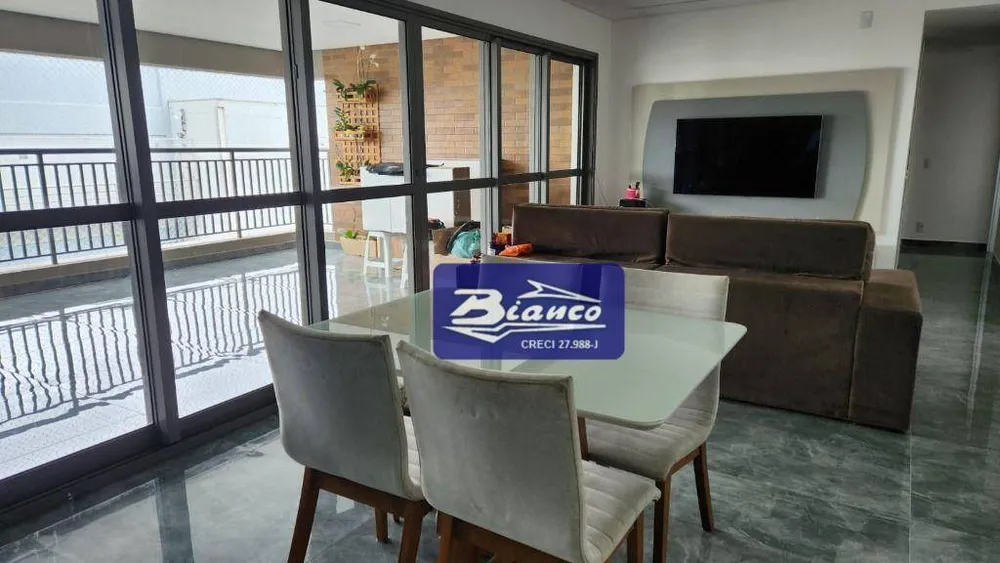 Apartamento, 3 quartos, 159 m² - Foto 4