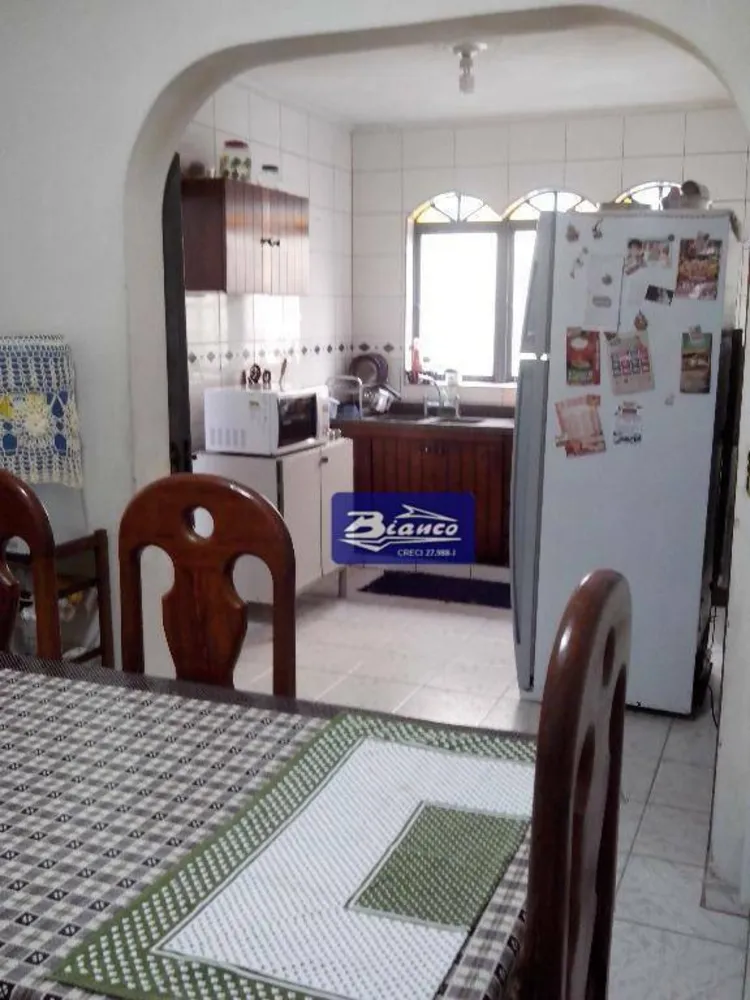 Sobrado, 3 quartos, 197 m² - Foto 1