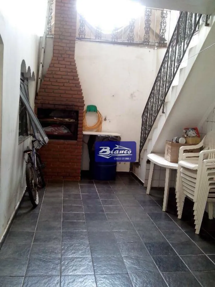 Sobrado, 3 quartos, 197 m² - Foto 2