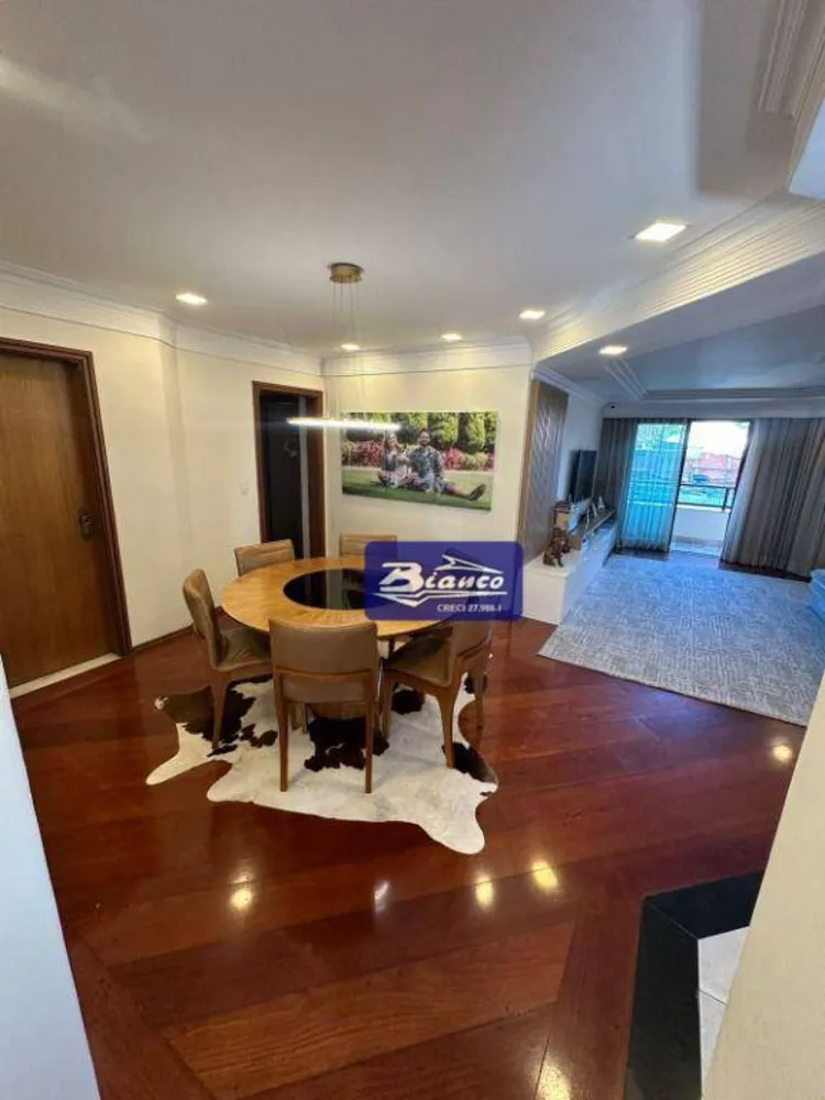 Apartamento, 3 quartos, 170 m² - Foto 1