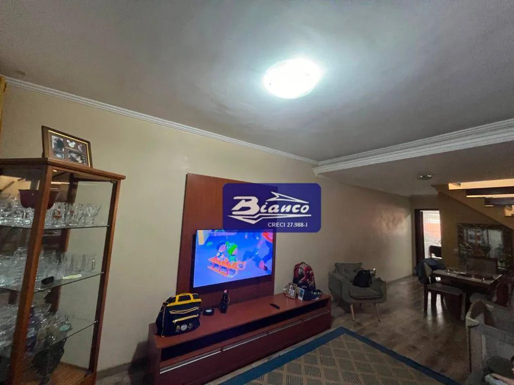 Sobrado, 3 quartos, 200 m² - Foto 1