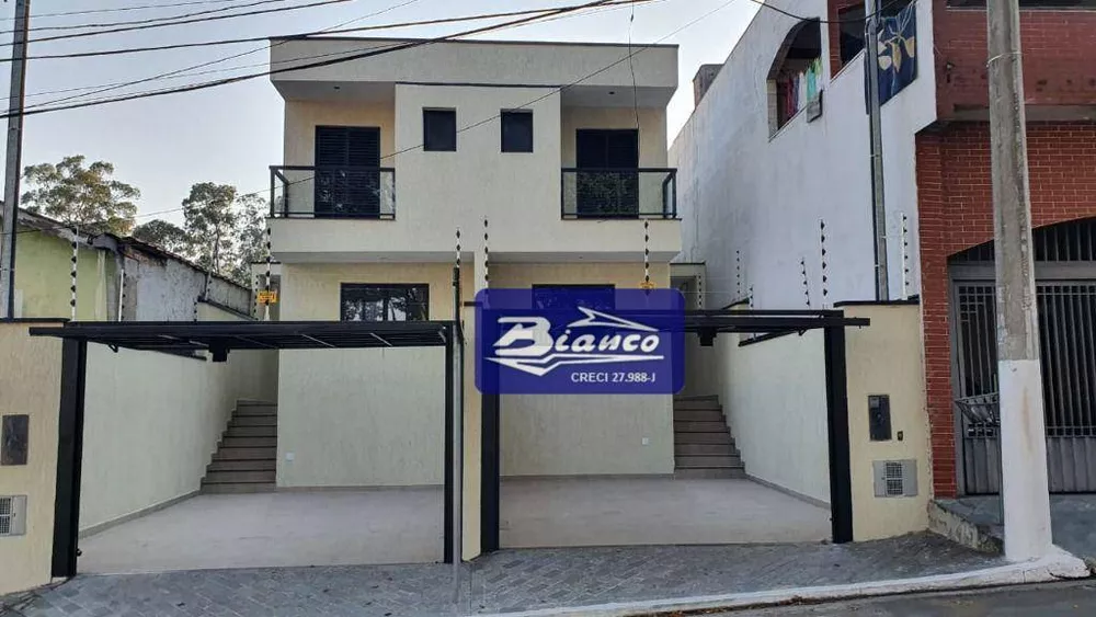 Sobrado à venda com 3 quartos, 100m² - Foto 1