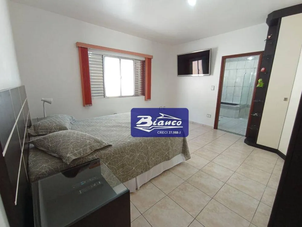 Casa, 3 quartos, 261 m² - Foto 4