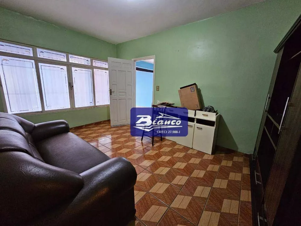 Casa para alugar com 3 quartos, 100m² - Foto 3