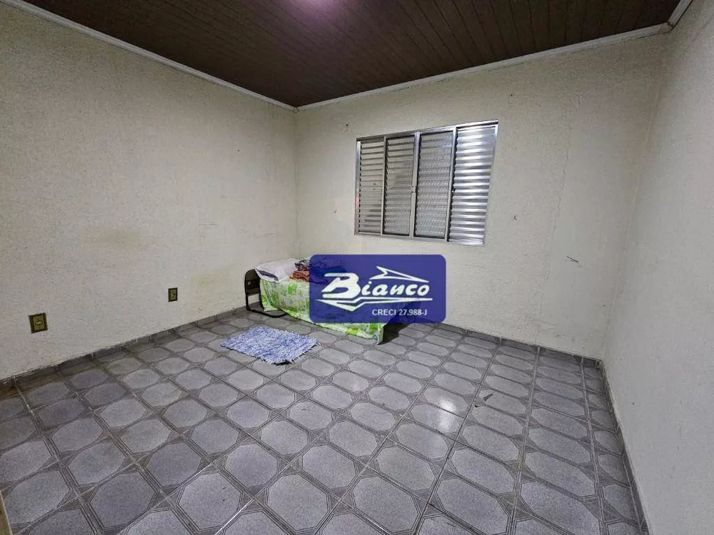 Casa para alugar com 3 quartos, 100m² - Foto 2