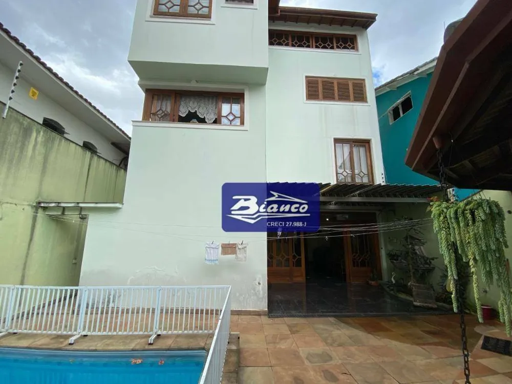 Sobrado, 3 quartos, 500 m² - Foto 8