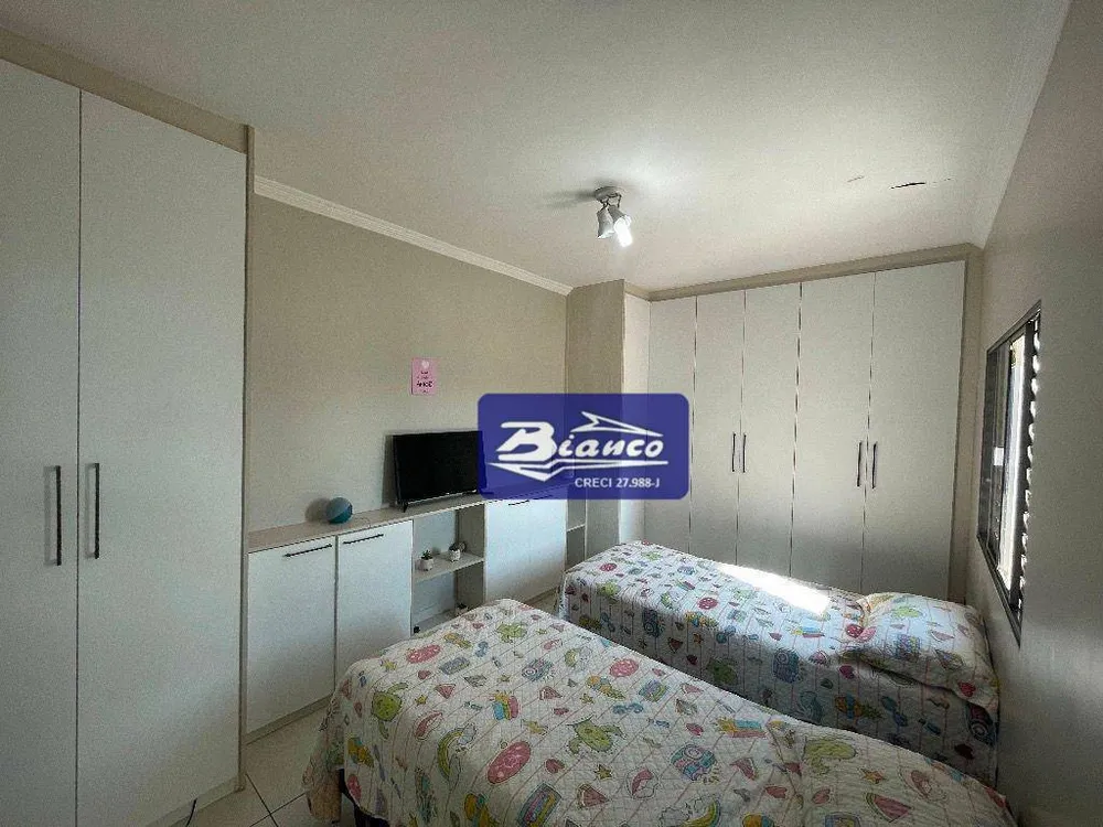 Sobrado, 4 quartos, 357 m² - Foto 1